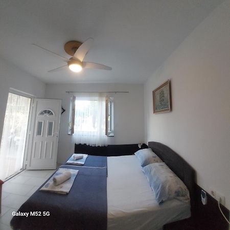 Apartmani Lana Rab Kampor Εξωτερικό φωτογραφία