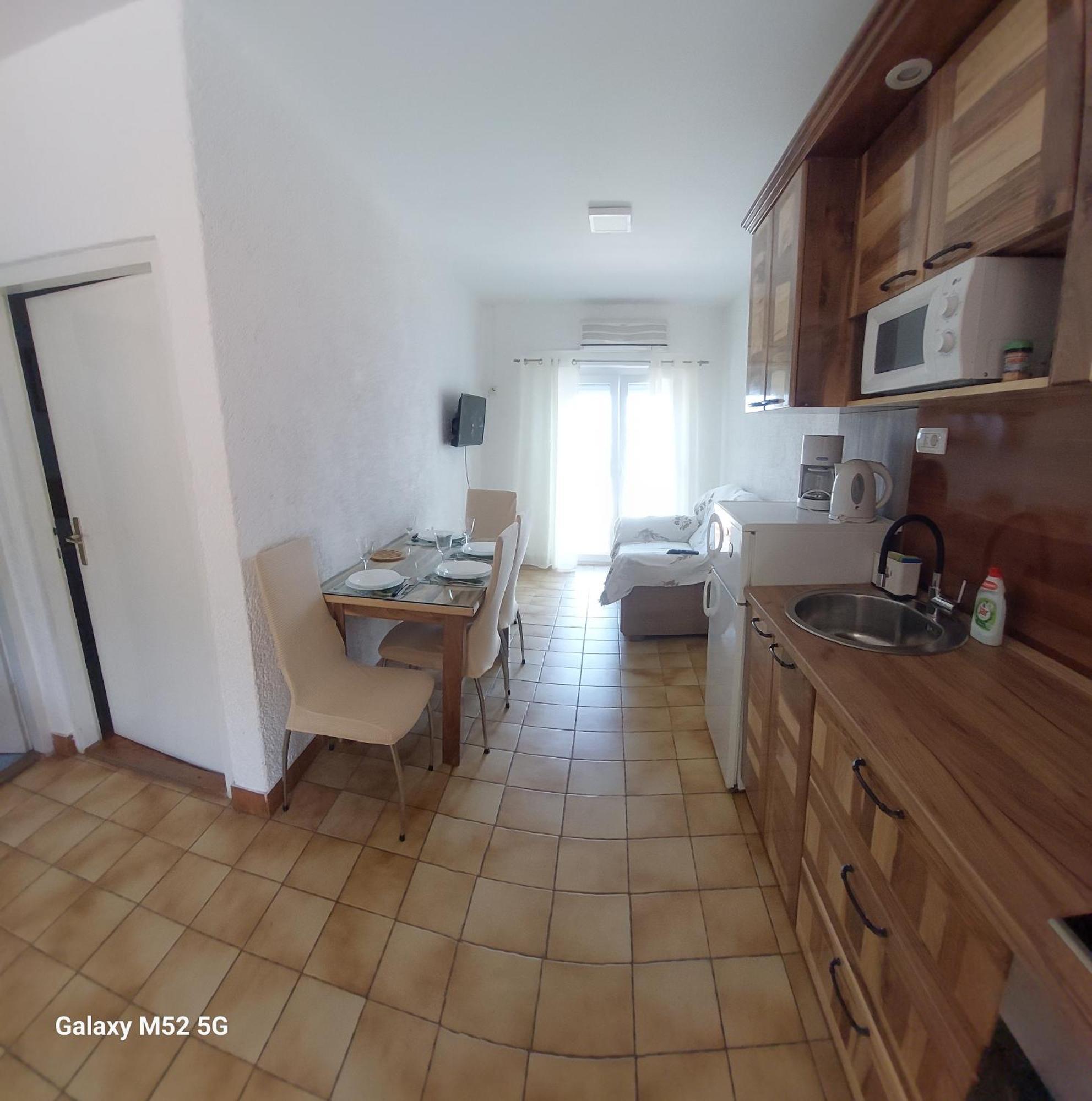 Apartmani Lana Rab Kampor Εξωτερικό φωτογραφία