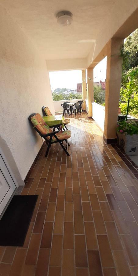 Apartmani Lana Rab Kampor Εξωτερικό φωτογραφία